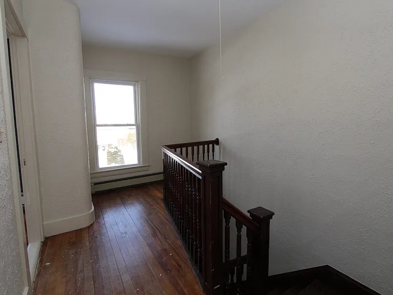 67 Harvard St — Photo 8