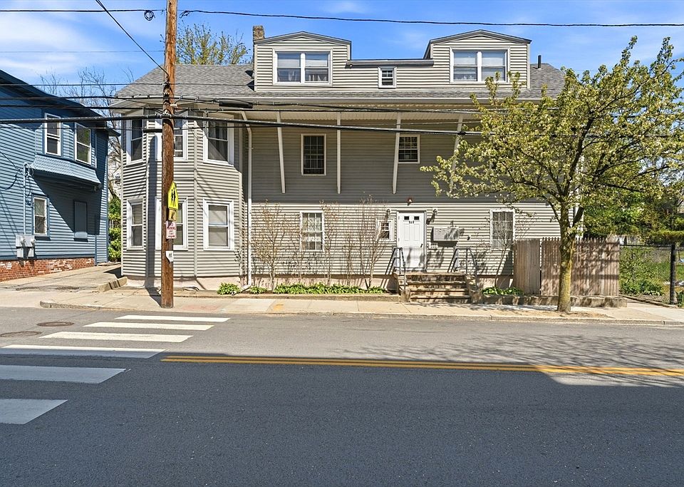 1st image of 513 Charles St