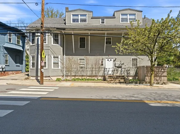 513 Charles St, Providence, RI 02904