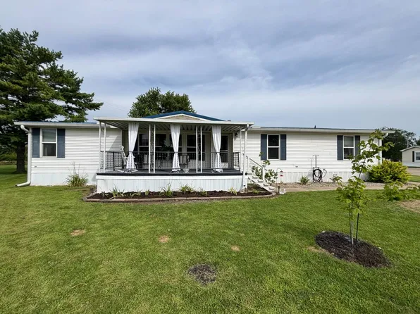 421 Enchanted Dr, Anderson, IN 46013