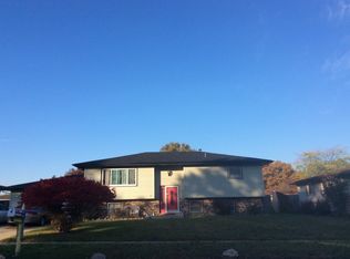 2390 Dombey Rd, Portage, IN 46368