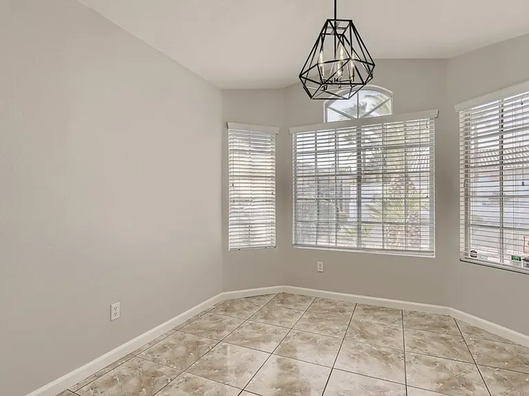 2212 Crestline Falls Pl — Photo 6