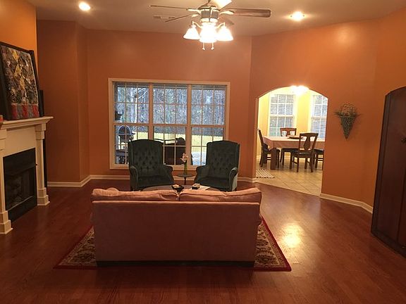 2nd image of 106 Brookside Dr