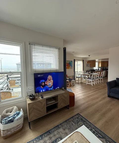 718 Sunset Ct — Photo 17