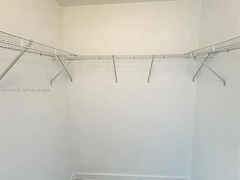 10113 SW 223rd Ter — Photo 10