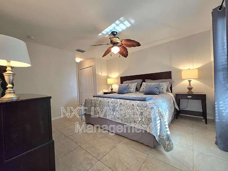 1243 NW 22nd Ave — Photo 13