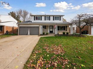 36340 Bagdad Dr, Sterling Heights, MI 48312