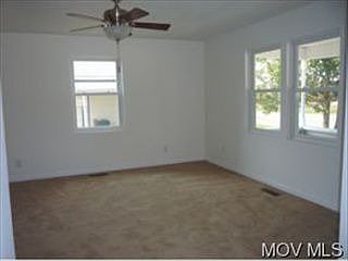 4th image of 2408 23rd St