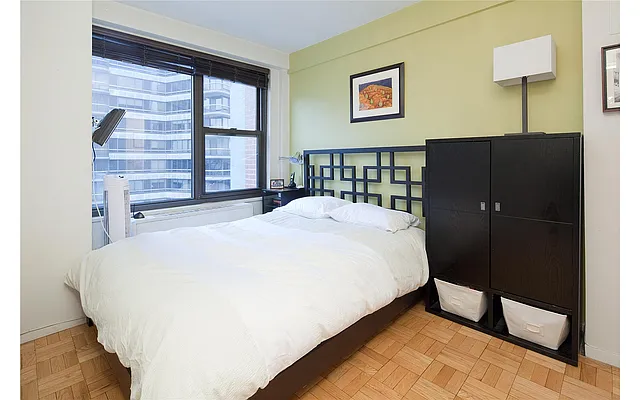 Sold by Douglas Elliman | media 12