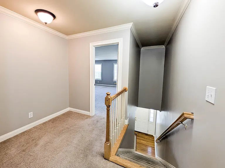 102 Park St — Photo 16
