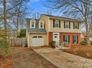 6109 Tartan Green Ct, Charlotte, NC