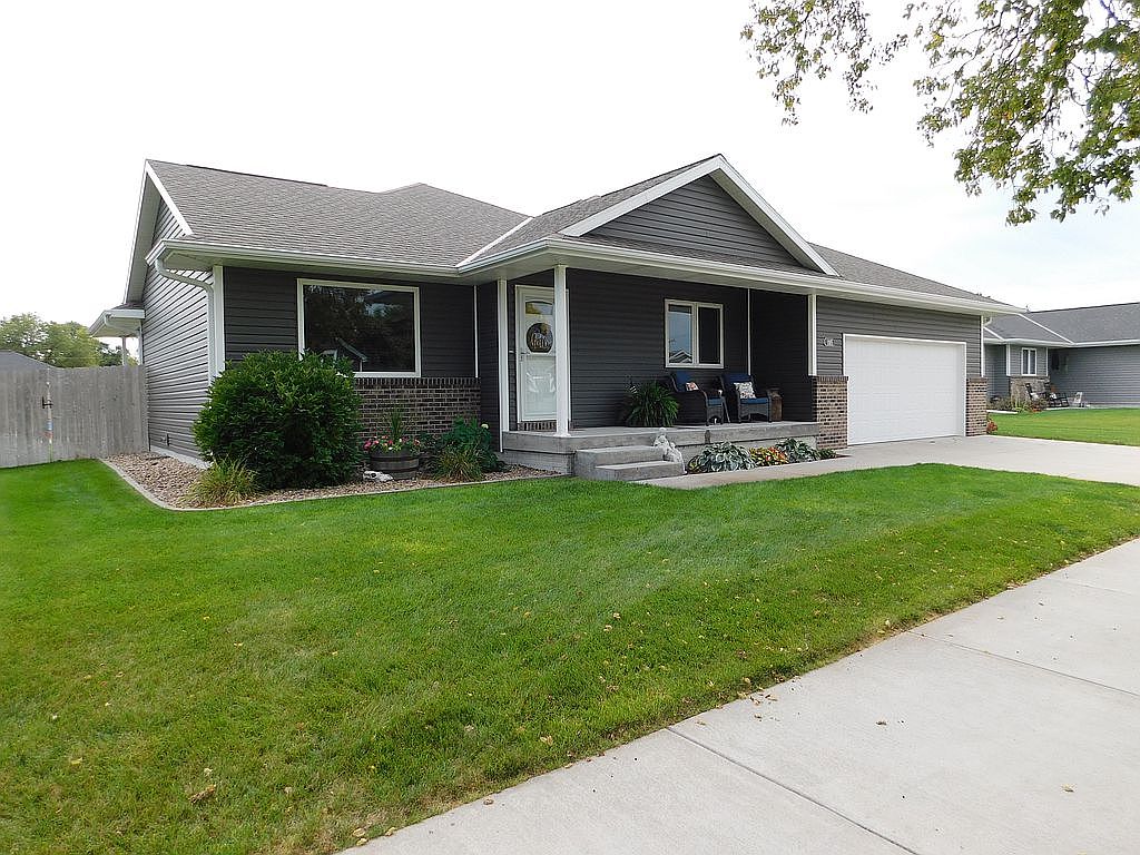 1005 2nd St, Gibbon, NE 68840 Zillow