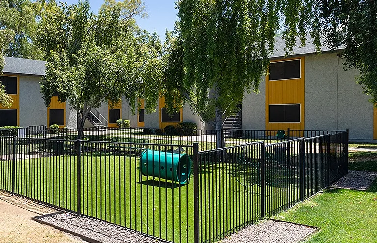Parq on 50th Apartments — Photo 34