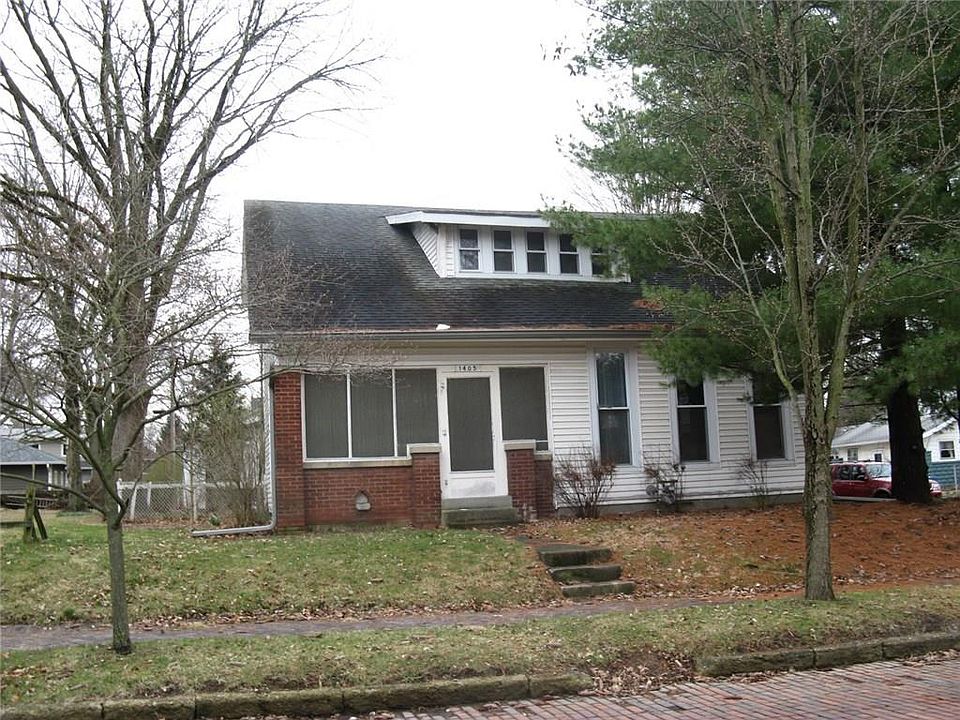 2nd image of 1405 Clinton St