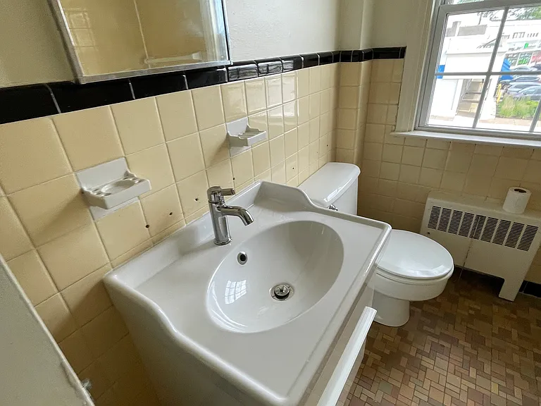 2 Rock Glen Rd #2 — Photo 46