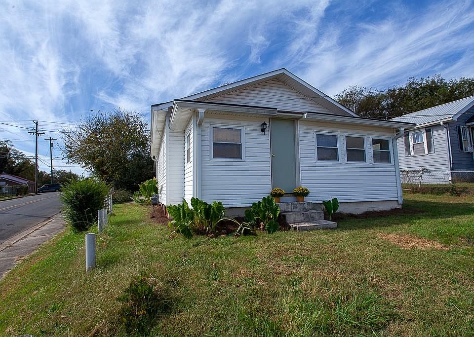 1st image of 100 Neal St