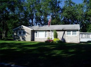 90 Corcoran Blvd, Springfield, MA 01118