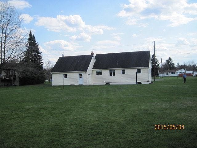 2nd image of 14 Ponderosa Dr