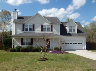219 Essex Ct, Richlands, NC 28574