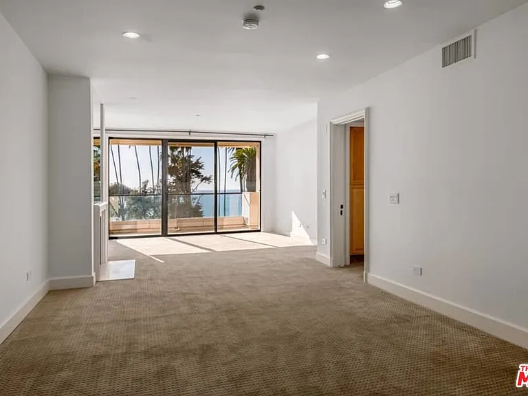 701 Ocean Ave #PHD — Photo 8