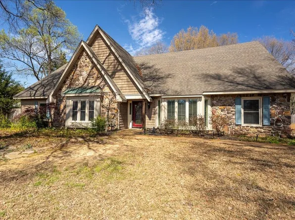 2952 Holly Heath Cv, Germantown, TN 38138