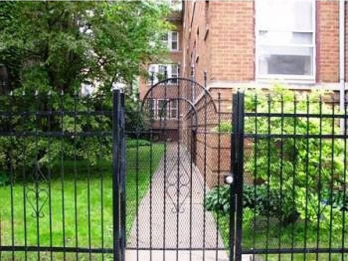 1st image of 4153 N Ashland Ave APT 2W