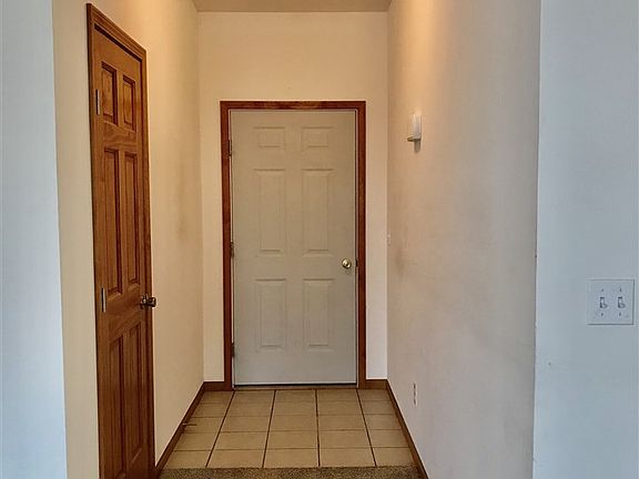 2nd image of 15558 Summerbrooke Ln