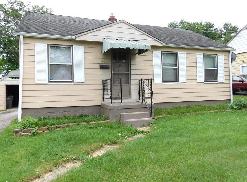 1st image of 823 Cambridge Ave