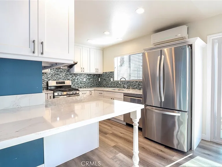 1621 Butternut Way #B — Photo 4