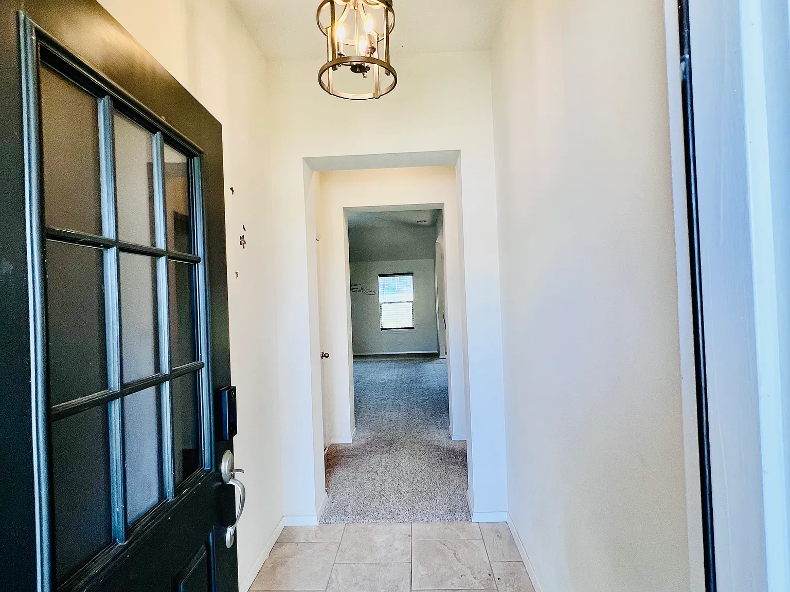 4 bed, 1802 sqft, $2,300 — Photo 4