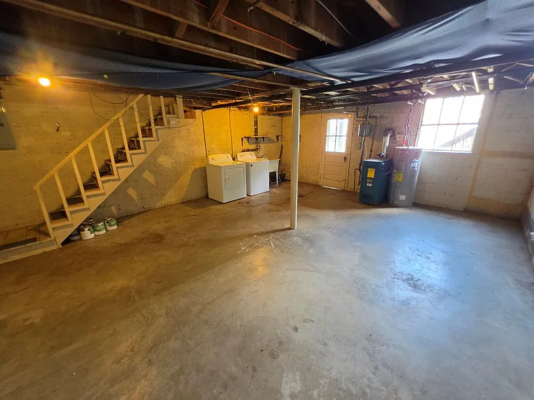 107 Virginia St — Photo 18