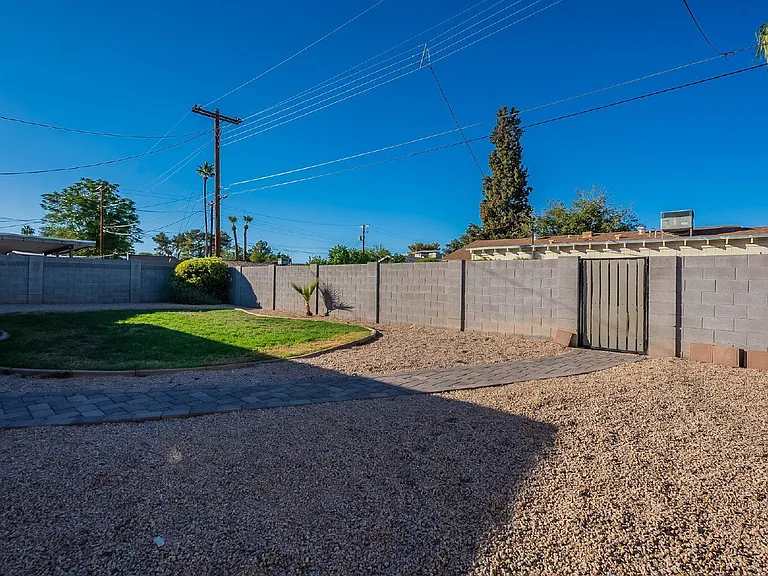 8416 E Rancho Vista Dr — Photo 37