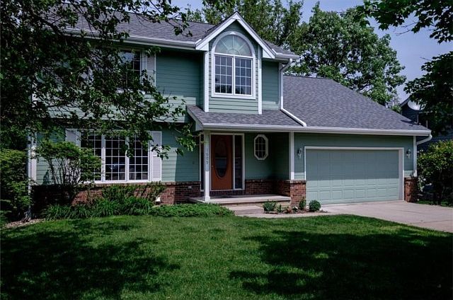 1st image of 1609 W Prairie Wood Ct