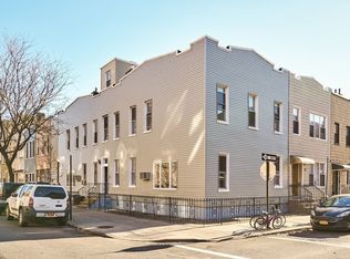 190 Norman Ave #1A, Brooklyn, NY 11222