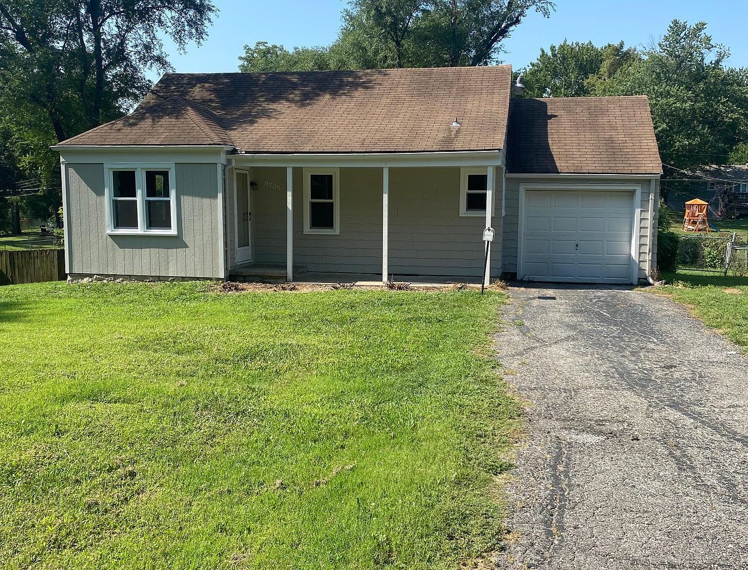 9725 Brooklane St, Raytown, MO 64133 Zillow