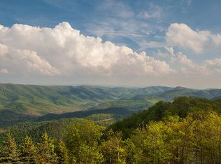 6285 Harts Run Rd, Caldwell, WV 24925