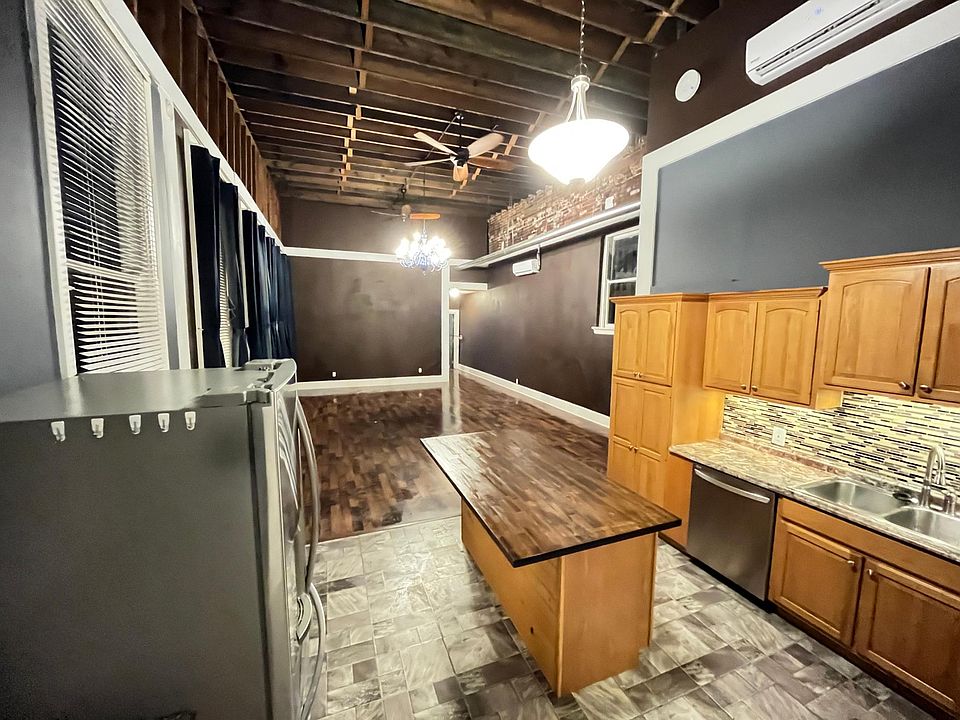 1st image of 708 Lee St E #300