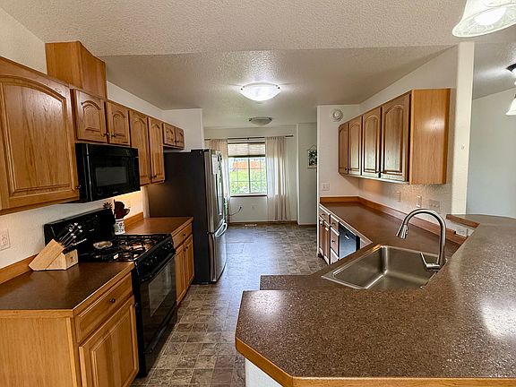 5th image of 1372 N Angus Loop
