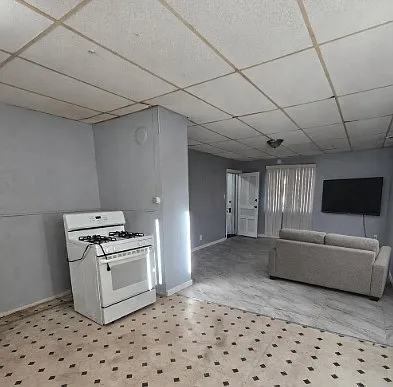 68 Deshler St #1 — Photo 5