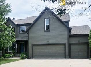 19801 W 97th St, Lenexa, KS 66220