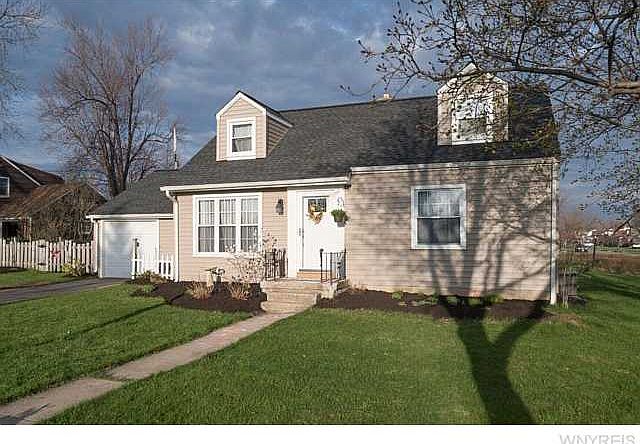 1st image of 158 Briarhurst Dr