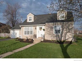 158 Briarhurst Dr, Tonawanda, NY 14150