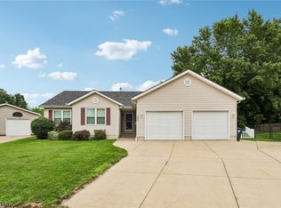 251 Akers Ave, Akron, OH 44312