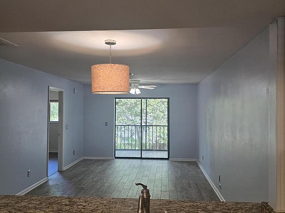 5th image of 4403 Holly Tree Rd