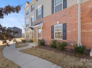 2016 Tupelo Grove Ln, Gastonia, NC 28054