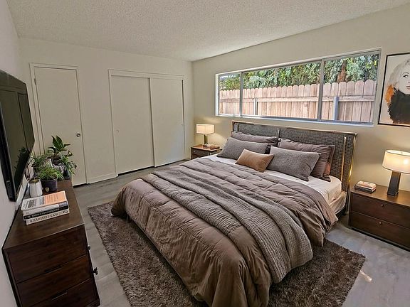 5th image of 225 Montana Ave APT 104