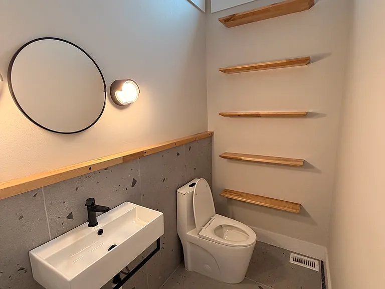 1107 S Cherry St — Photo 9