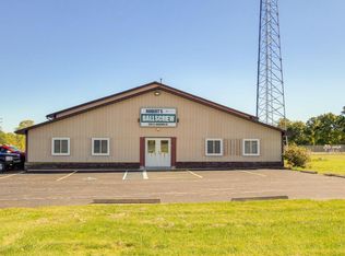 1261 S Jackson St, Dansville, MI 48819