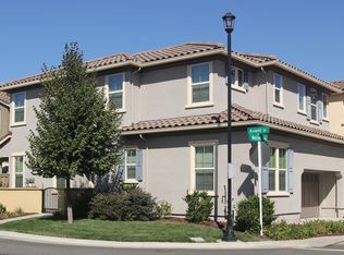 1556 Avanti Dr, Roseville, CA 95661