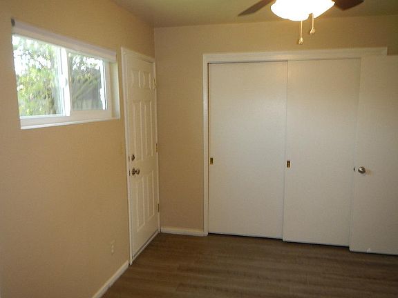 5th image of 1223 N 11th Ave